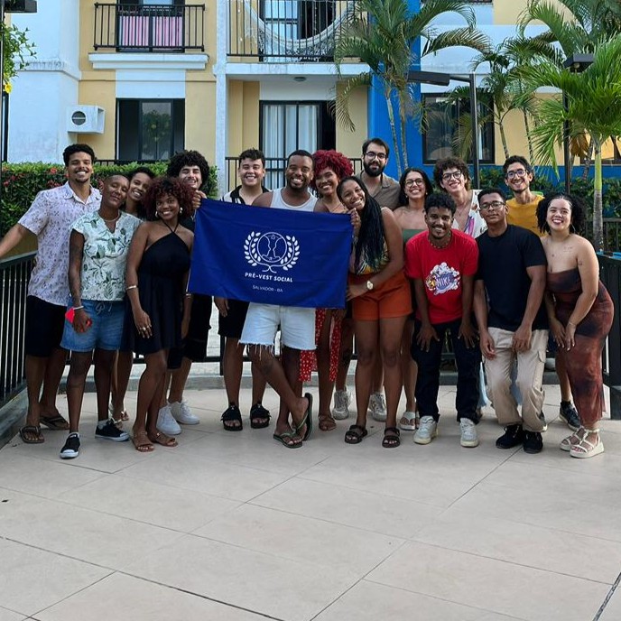 Estudantes em sala de aula